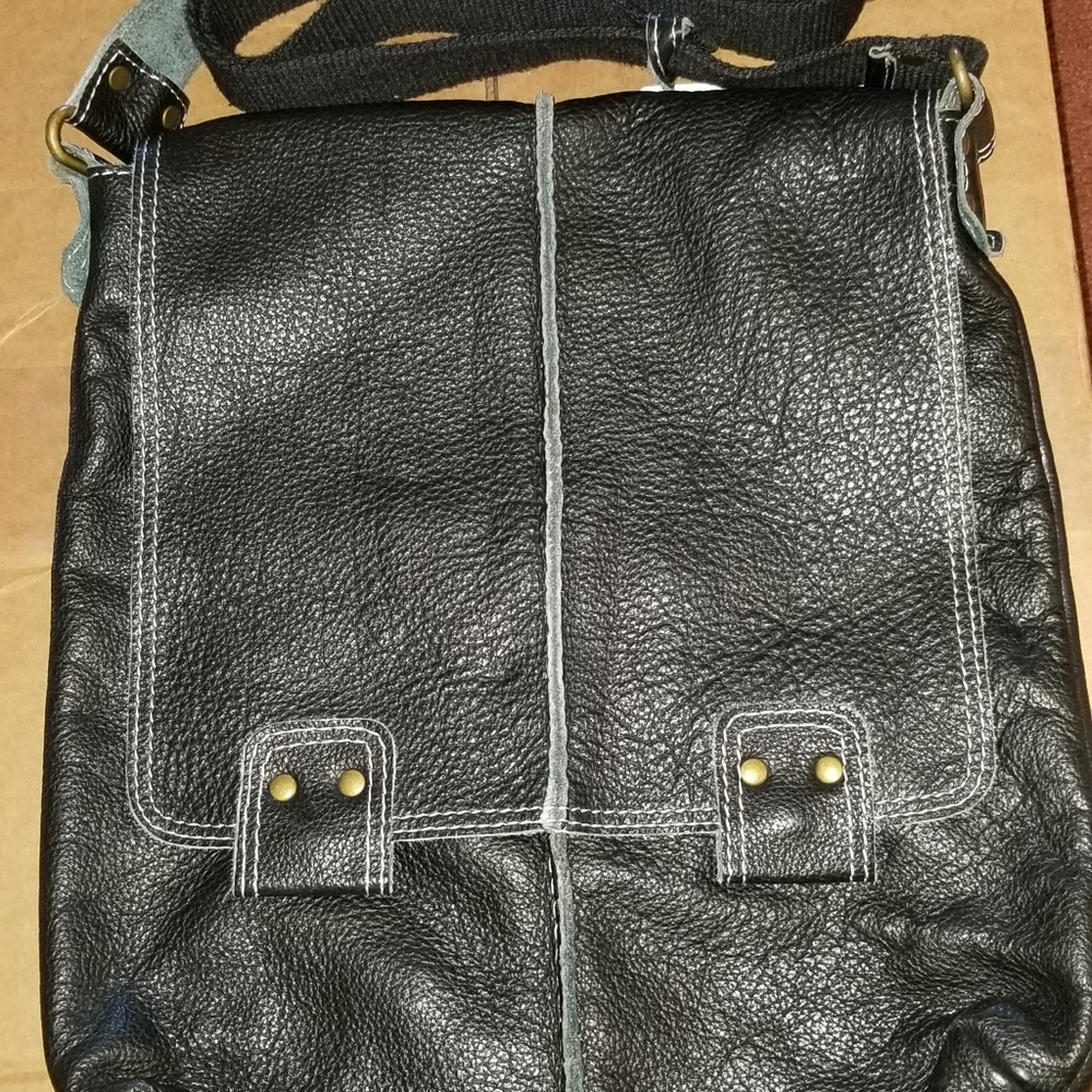 Wilsons Leather Shoulder bag